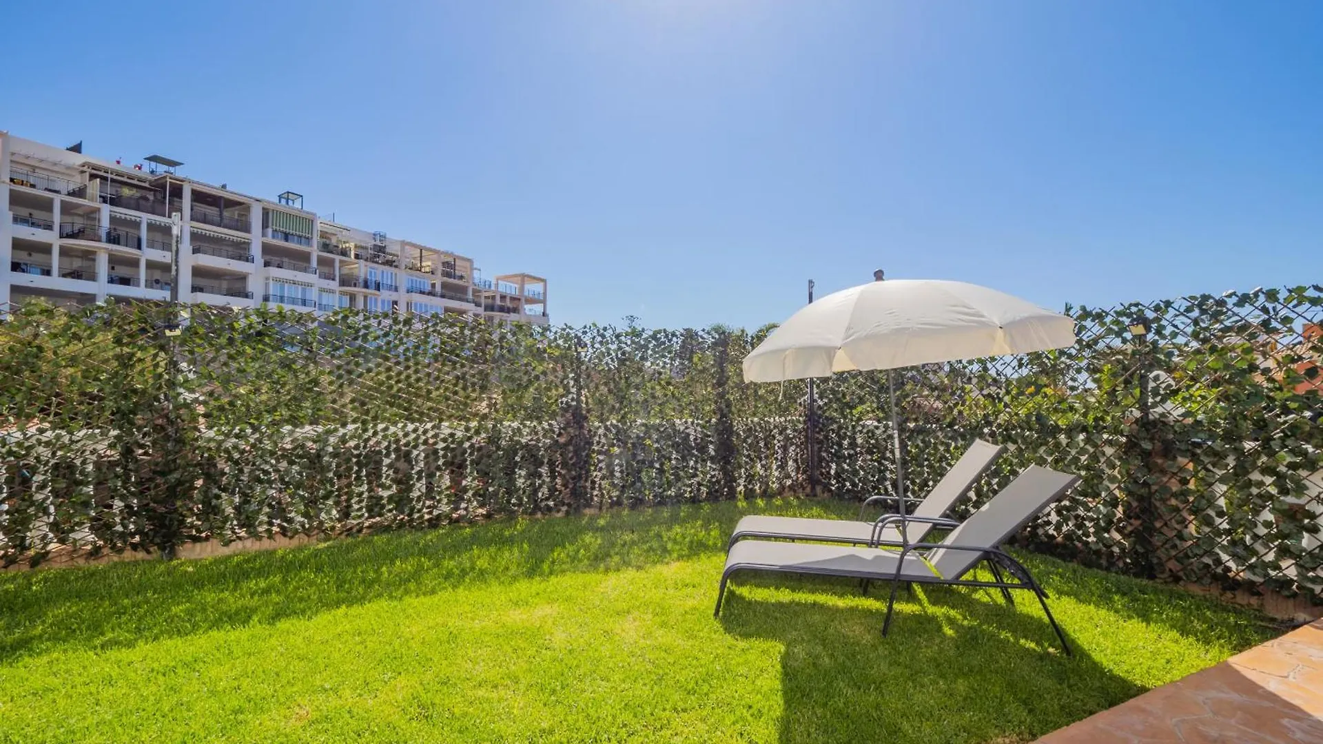 Cubo'S Hostal William'S Sunny 5 Torre de Benagalbon Guest house
