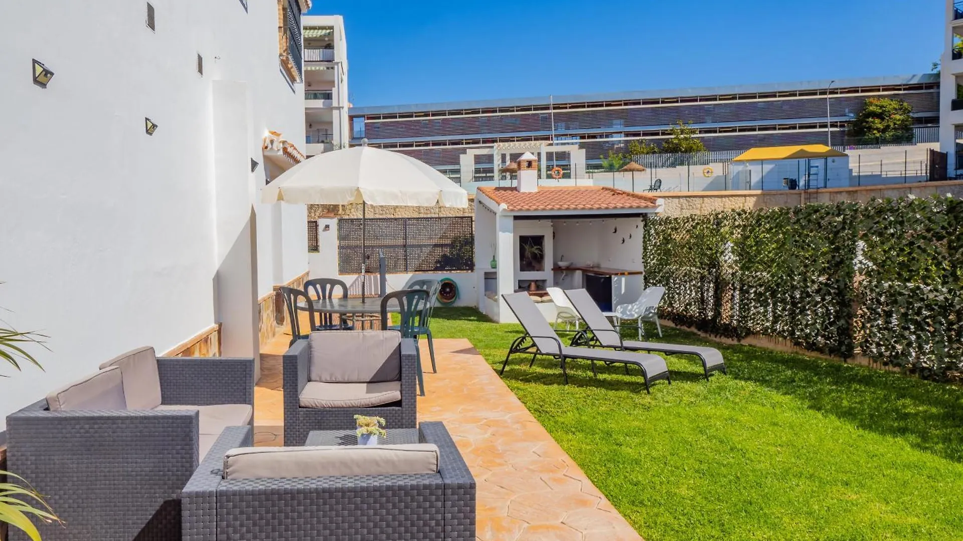 Guest house Cubo'S Hostal William'S Sunny 5 Torre de Benagalbon Spain