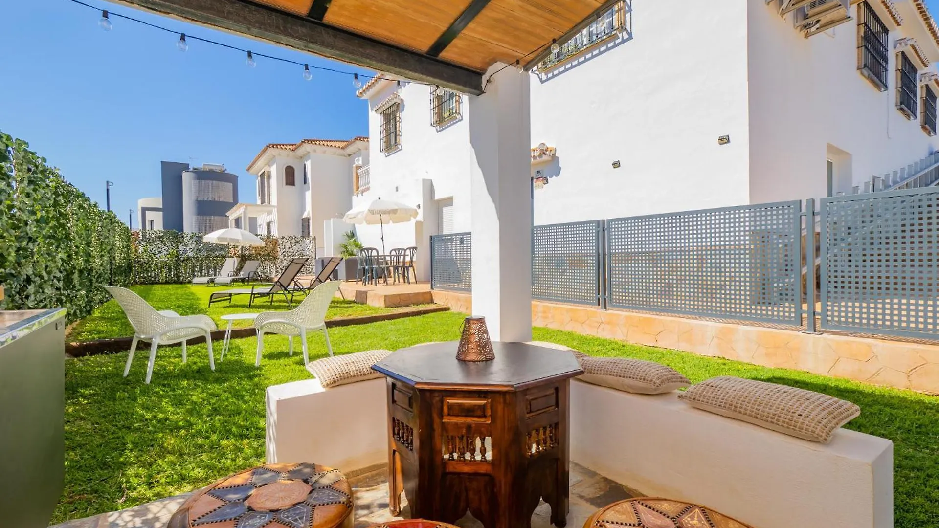 Cubo'S Hostal William'S Sunny 5 Torre de Benagalbon Spain